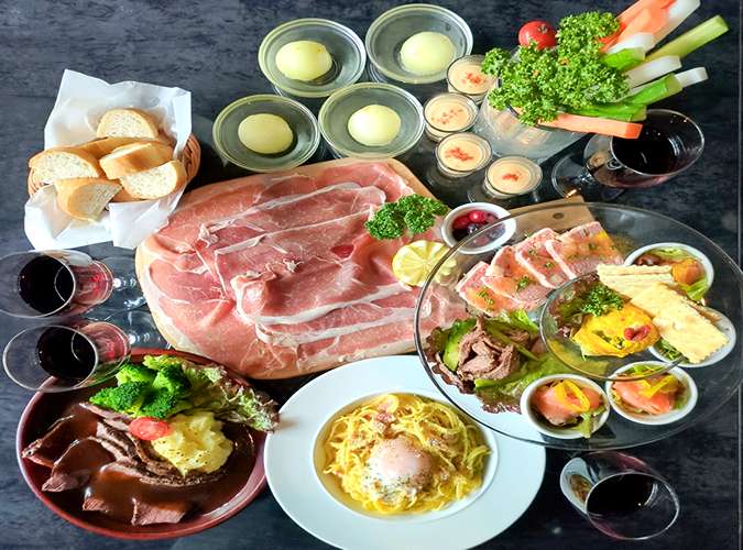 【忘新年会5,000円コース】2H飲放/料理10品/前菜からデザートまで充実の人気コース♪