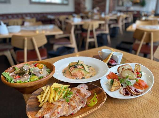 デザート2種付き◆真鯛のヴァプール、スペイン産赤豚のローストetc… 飲み放題付き　Cプラン