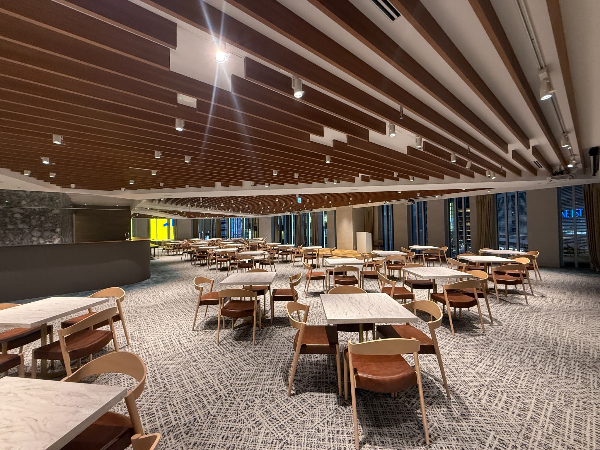 グレイドパーク新宿駅前