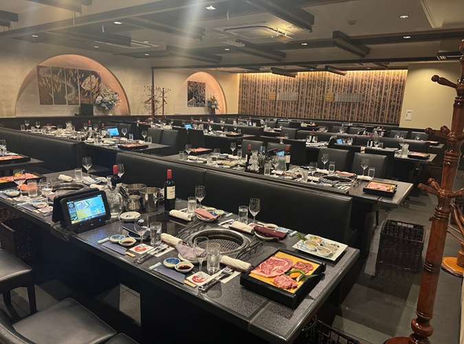 やきにく亭　六歌仙新宿西口小滝橋通り店