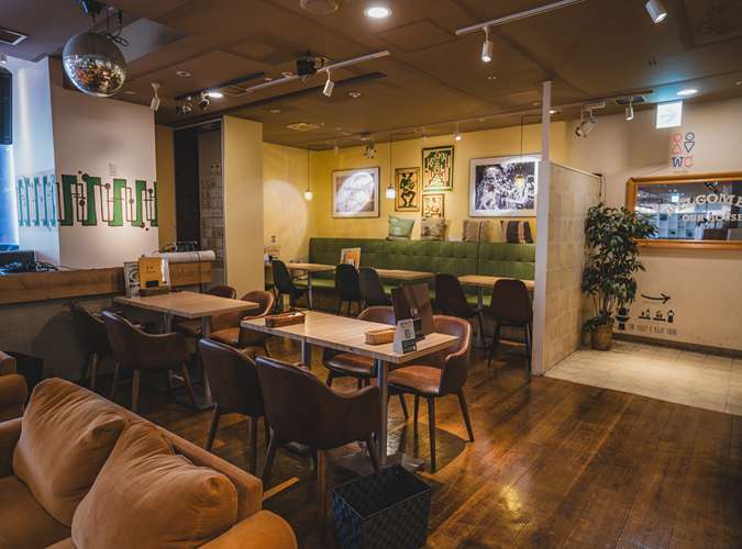 #702 CAFE&DINER なんばパークス店