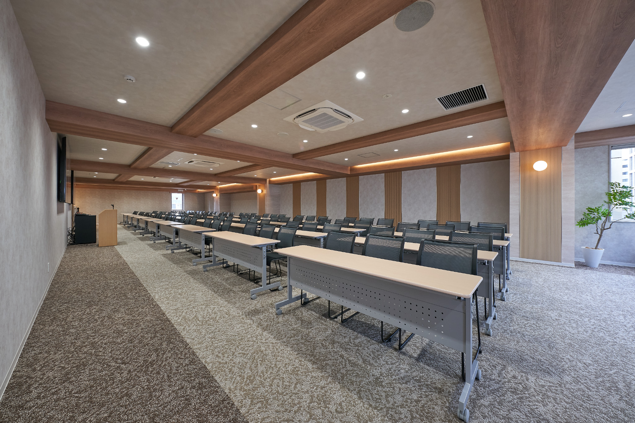 【〜16:00完全退室】4階：宴会プラン（会場3h＋飲放2h＋ビュッフェ）