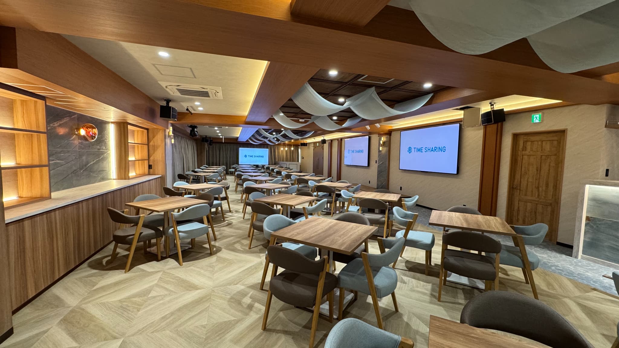 【16:00以降完全退室】7階：宴会プラン（会場3h＋飲放2h＋ビュッフェ）