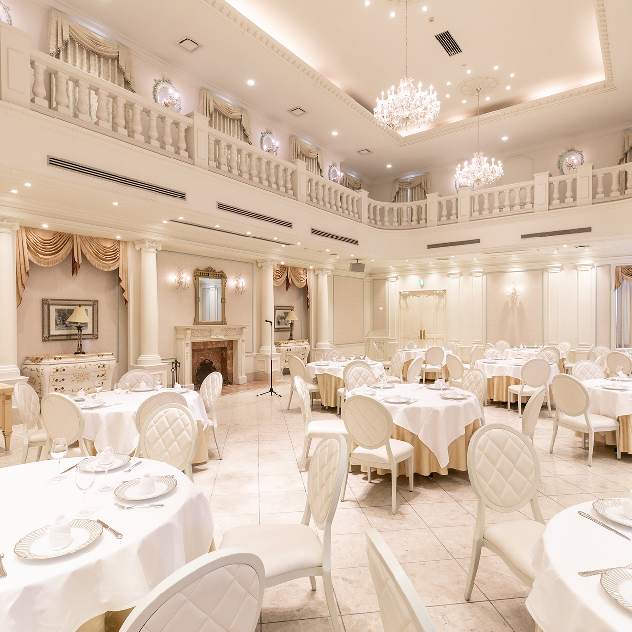 ア・ラ・モードパレ＆ザ・リゾート