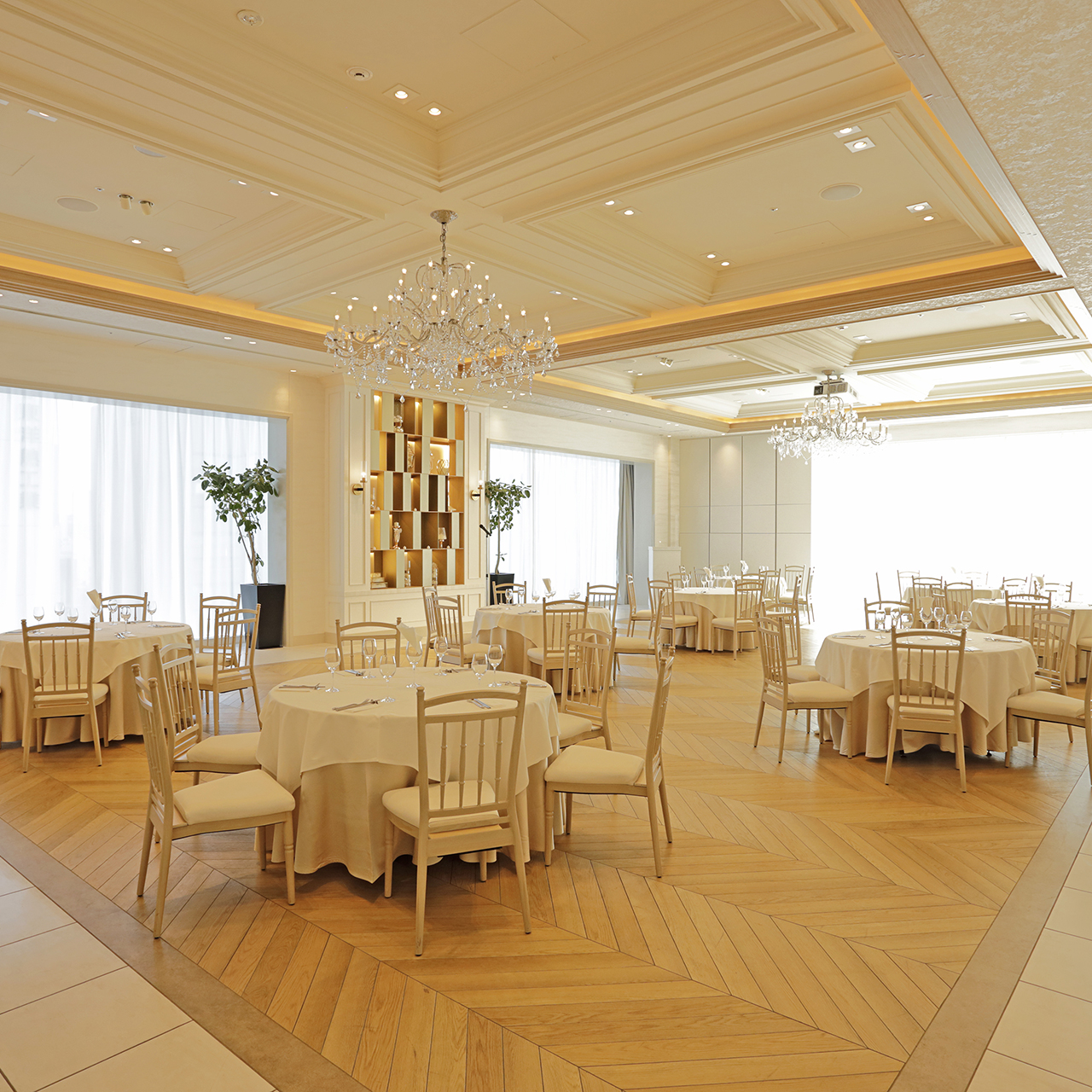 ラグナヴェール東京