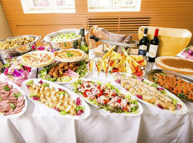 スタンダードビュッフェ