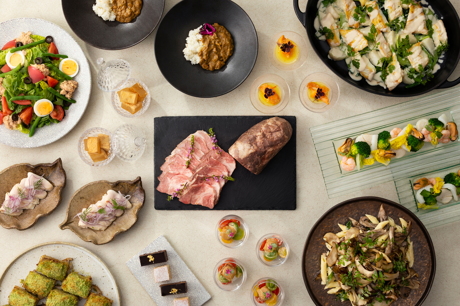 忘年会・新年会プラン［”KYOTO CUISINE”プラン／ビュッフェ（スクリーン・プロジェクター付き）］