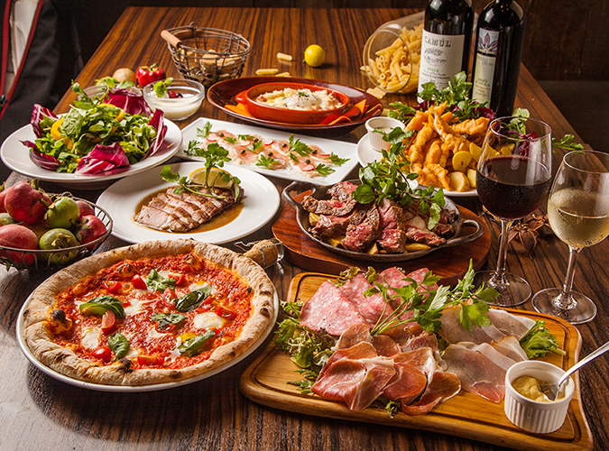 メインは国産牛のローストビーフ！ドンコナスペシャルコース