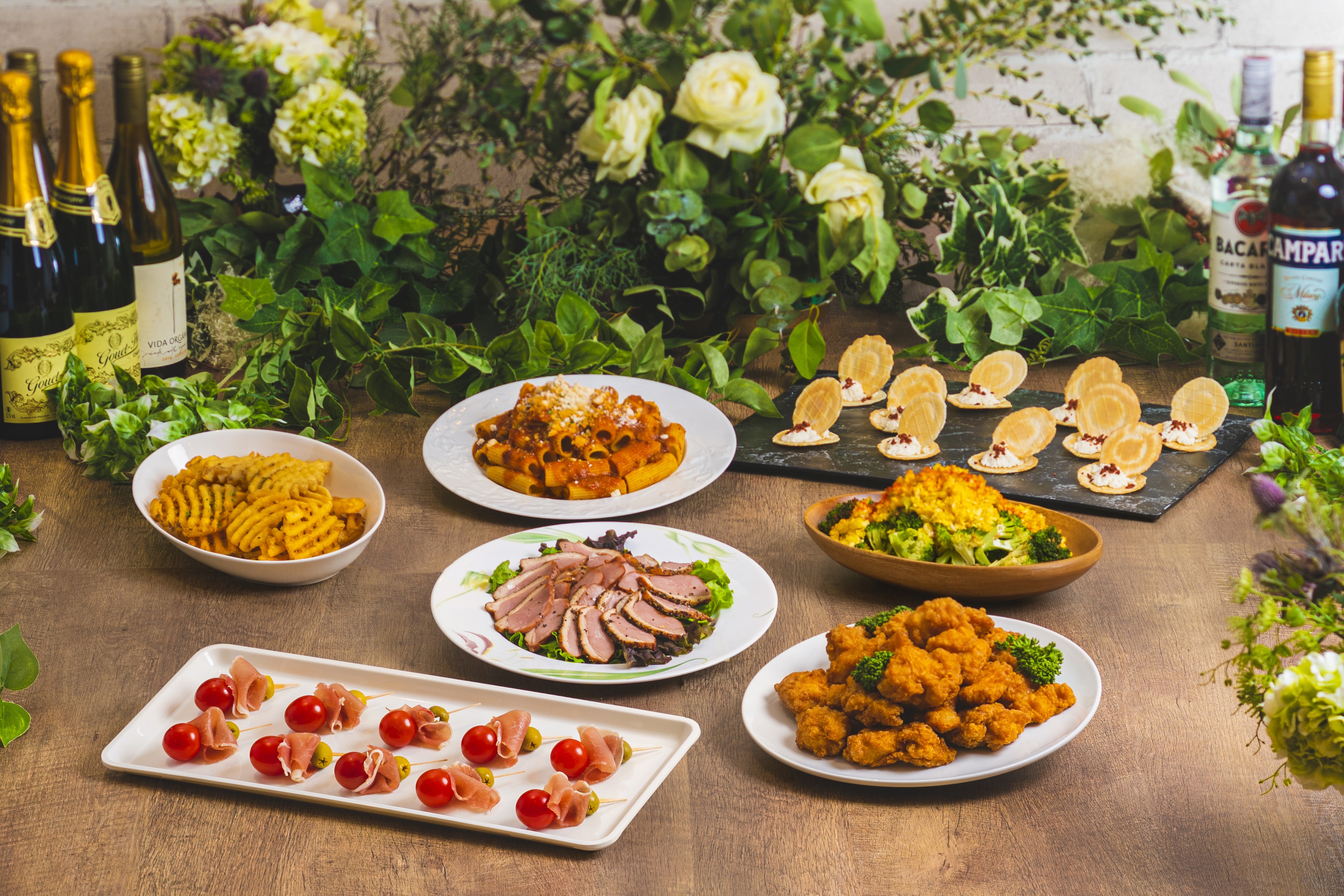 30日前限定プラン　月〜木曜（祝日除く）【2時間飲み放題】カジュアルプラン＜7品＞会場3時間込 最低保証金額:198,000円(税込)～