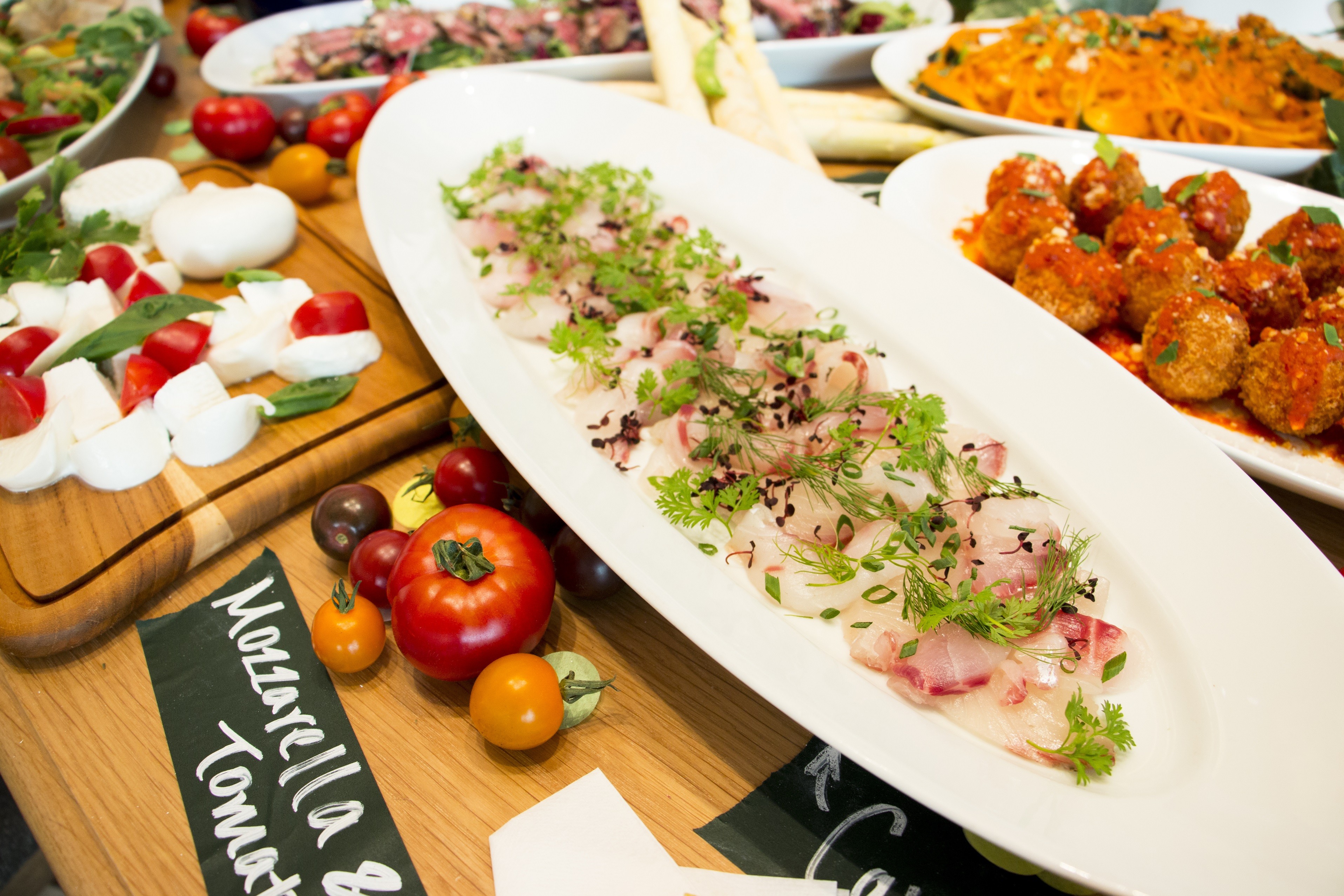 12月 日曜限定★カジュアルお食事プラン【60名様～】9月成約特典：スパークリングワインプレゼント！