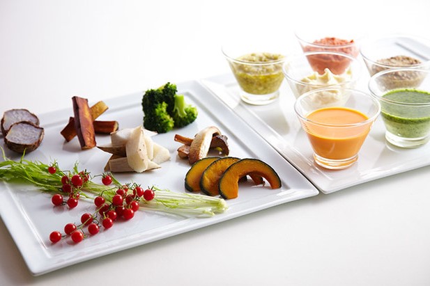 【90年以上著名人から愛されてきた】シェフ渾身の西洋料理ビュッフェ15品