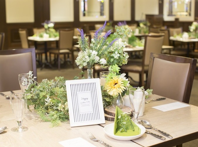 【企業様向け・3時間プラン】全7品＋飲み放題付き　メインは当店名物グリルソーセージ　テーブルシェア対応プラン