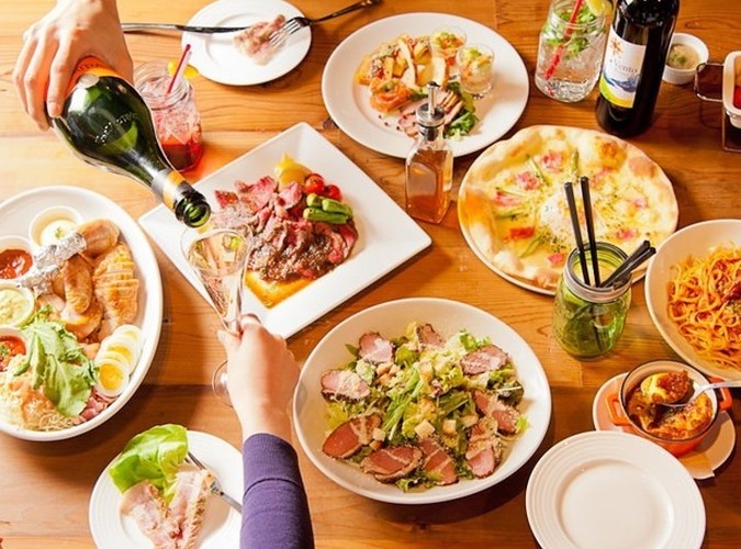 【30名様でも貸し切り可能】全8品＋飲み放題付きのコスパ抜群プラン