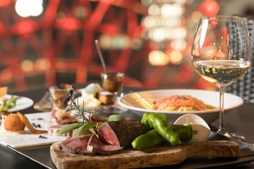 【ビュッフェプラン：4,800円】飲み放題付き