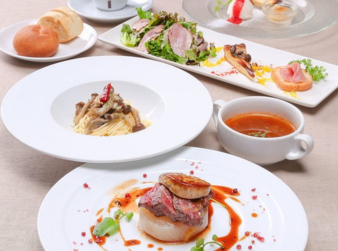 【おひとり様6,000円で大満足のパーティーを】全10品＋2時間飲み放題