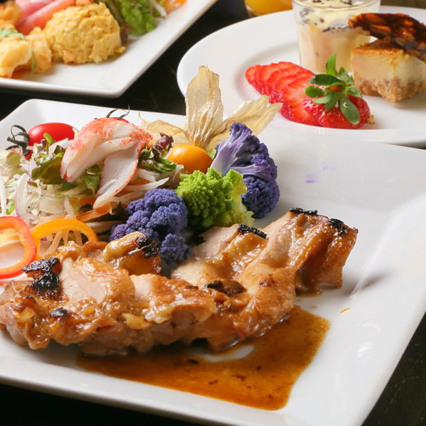 【人気No.1☆】アンティークな隠れ家カフェ×絶品イタリアン　〜ビュッフェ or テーブルシェア〜