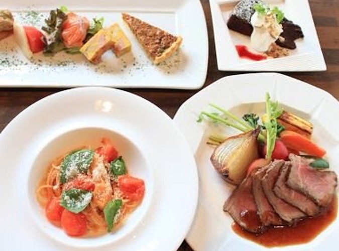 【自家製ケーキ付のお得なプラン♪】お料理9品＋フリードリンク30種