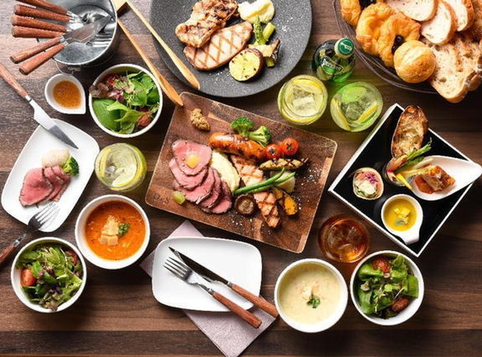 【ビュッフェメニュー最大品数】どんな好みのゲスト様でもお楽しみいただける豪華ビュッフェ