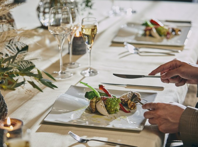 【人気No．1】スタンダードビュッフェ　お料理８品デザート付き