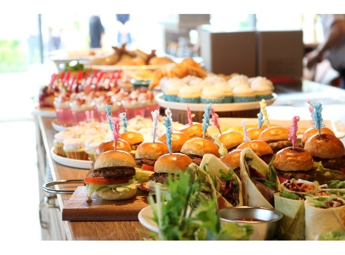 会食パーティープラン　立食ビュッフェ