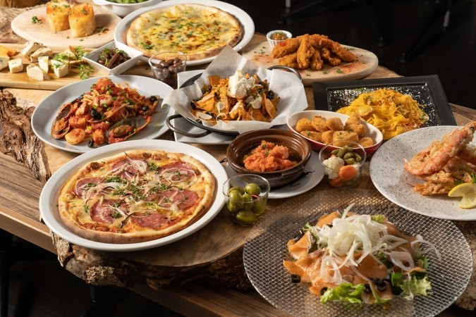 迷ったらこれ！［貸切スタンダードプラン］スパークリングワインも含めた120分飲み放題＆90分食べ放題〈ビュッフェ〉