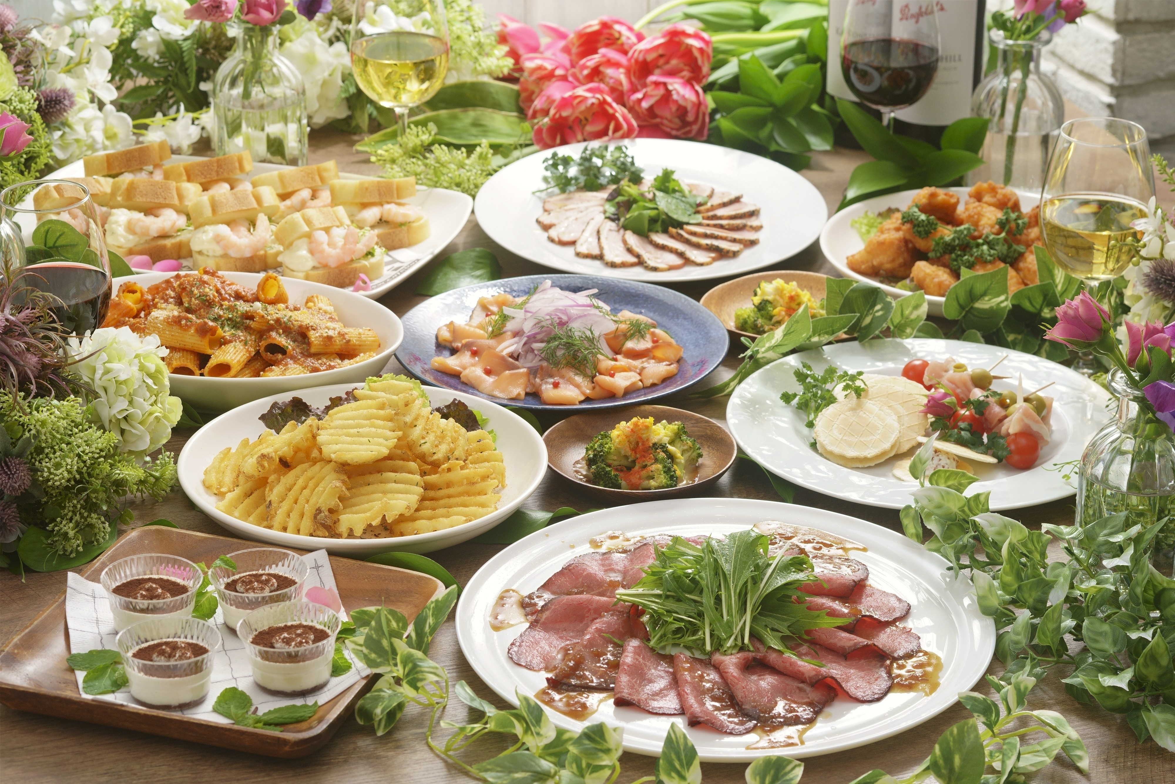 金土日祝【2時間飲み放題】プレミアムプラン＜11品＞会場3時間込 最低保証金額165,000円（税込）～