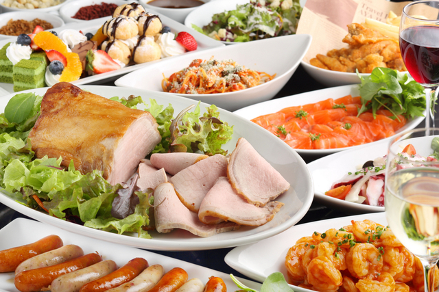 【ビュッフェ料理9品＋飲み放題2H】 会場貸切5,000円プラン（会場利用3時間）