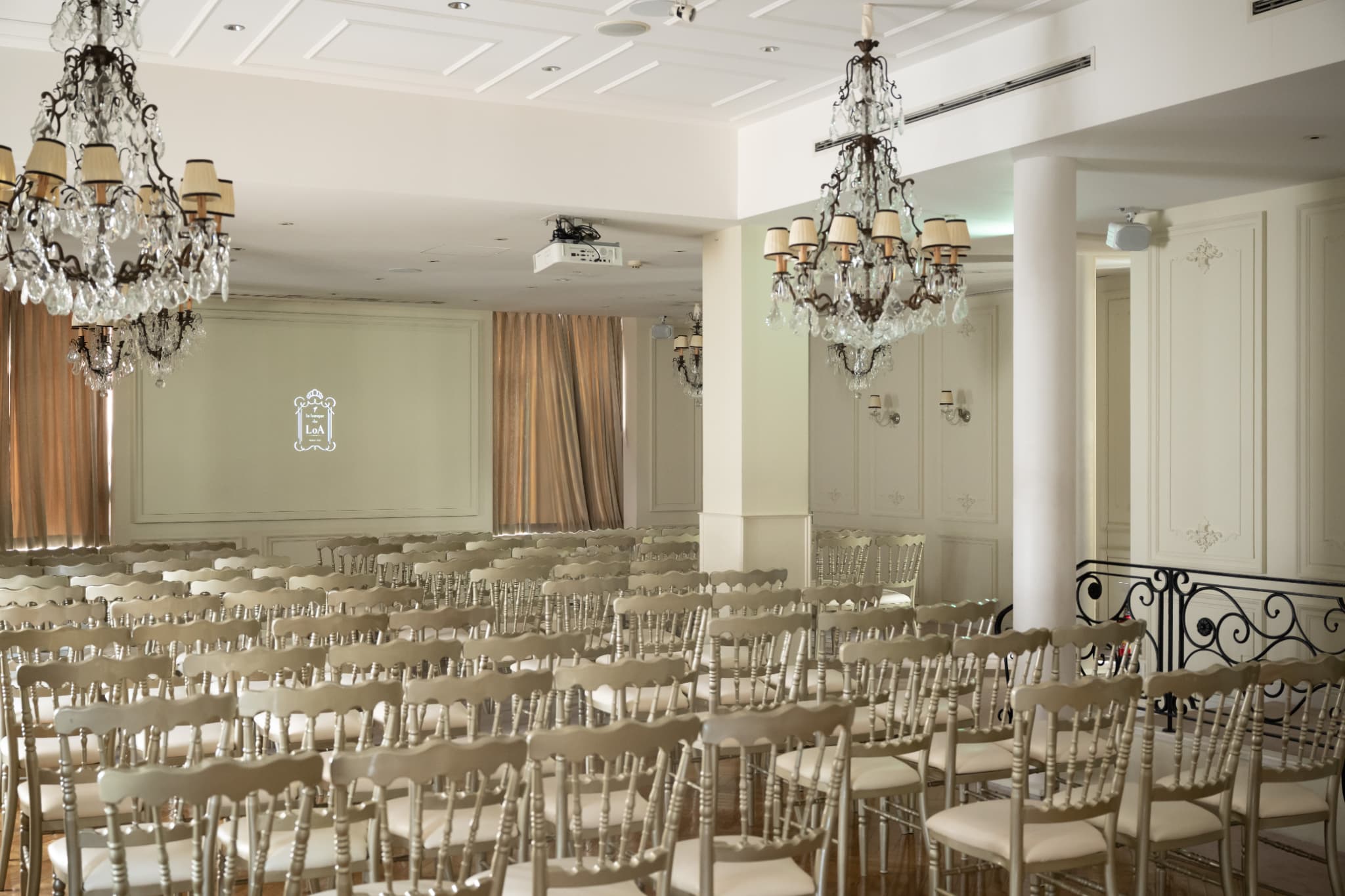 ※マイク・プロジェクターサービス　入社式・内定式プラン