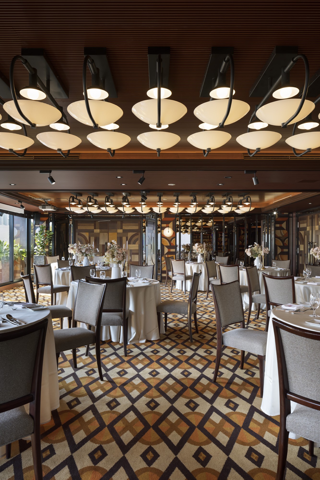 【学生&保護者様必見！幹事様特典も♪】2時間フリードリンク込 幹事様特典付き！ 同窓会・追いコン・卒コン・謝恩会など♪