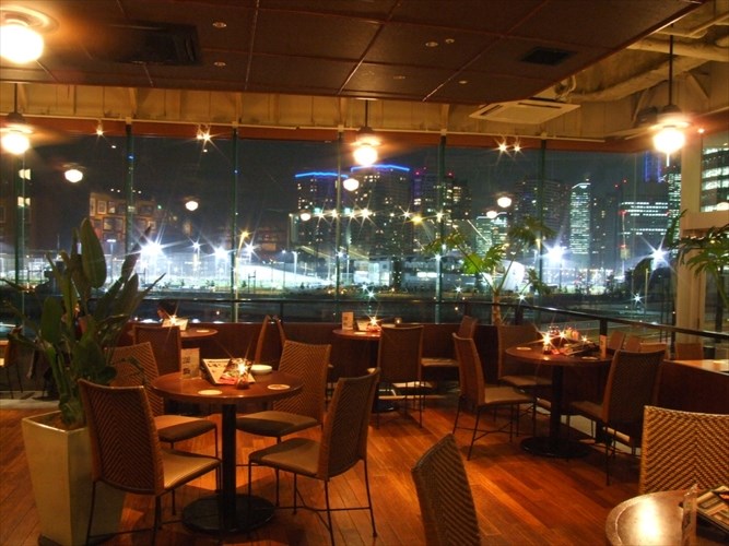 ALOHA TABLE 横浜ベイクォーター