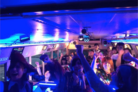 東京発!カラオケ付き貸切バスで行く日帰りBBQツアー