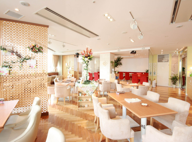 プルメリアカフェ横浜店